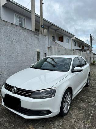 VOLKSWAGEN JETTA 2.0 COMFORTLINE FLEX 4P TIPTRONIC VOLKSWAGEN JETTA 2.0 COMFORTLINE FLEX 4P TIPTRONIC
